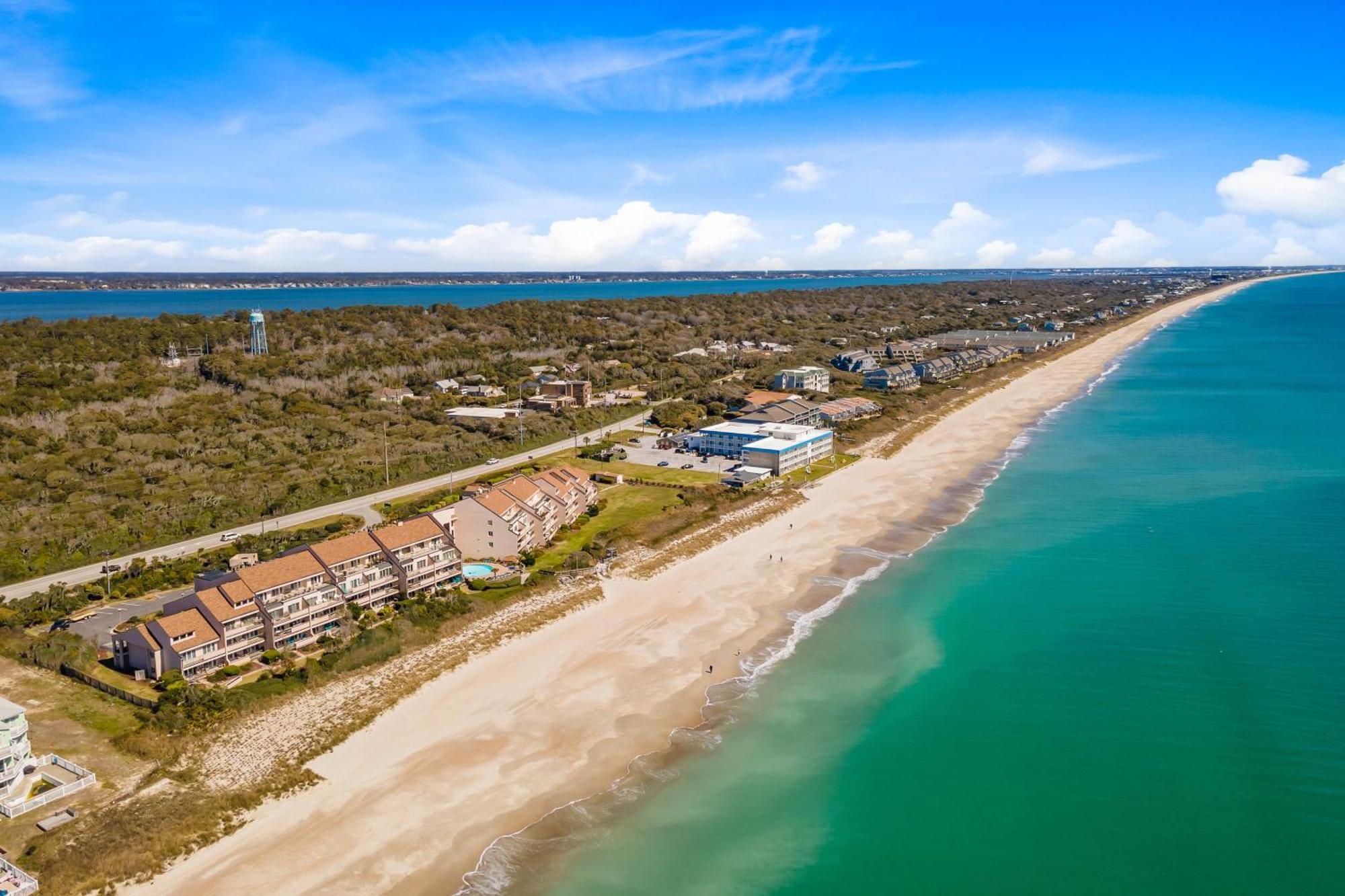Beachwalk Pine Knoll Shores Habitación foto