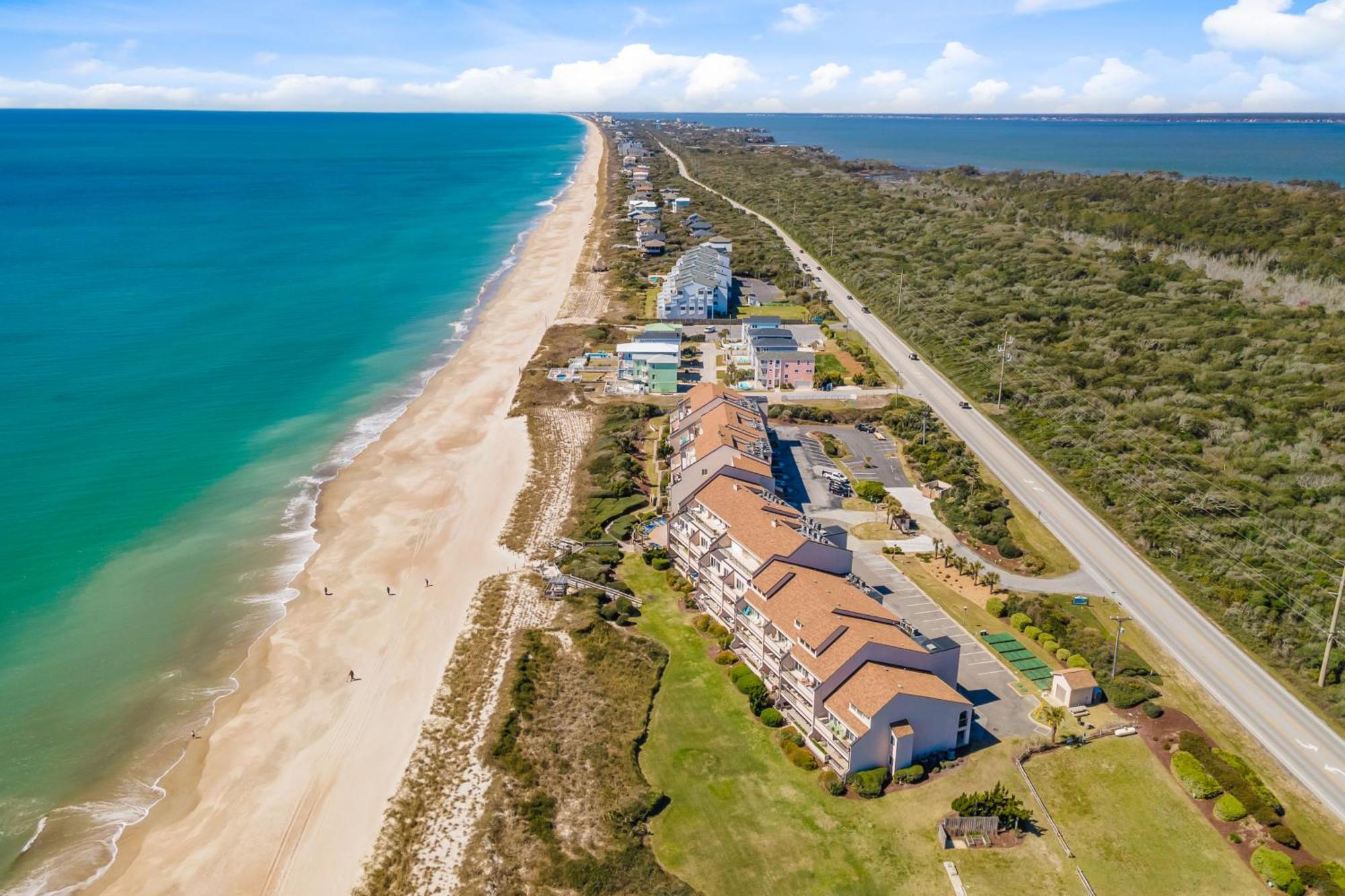 Beachwalk Pine Knoll Shores Habitación foto